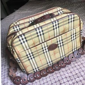 Burberrys big luggage bag